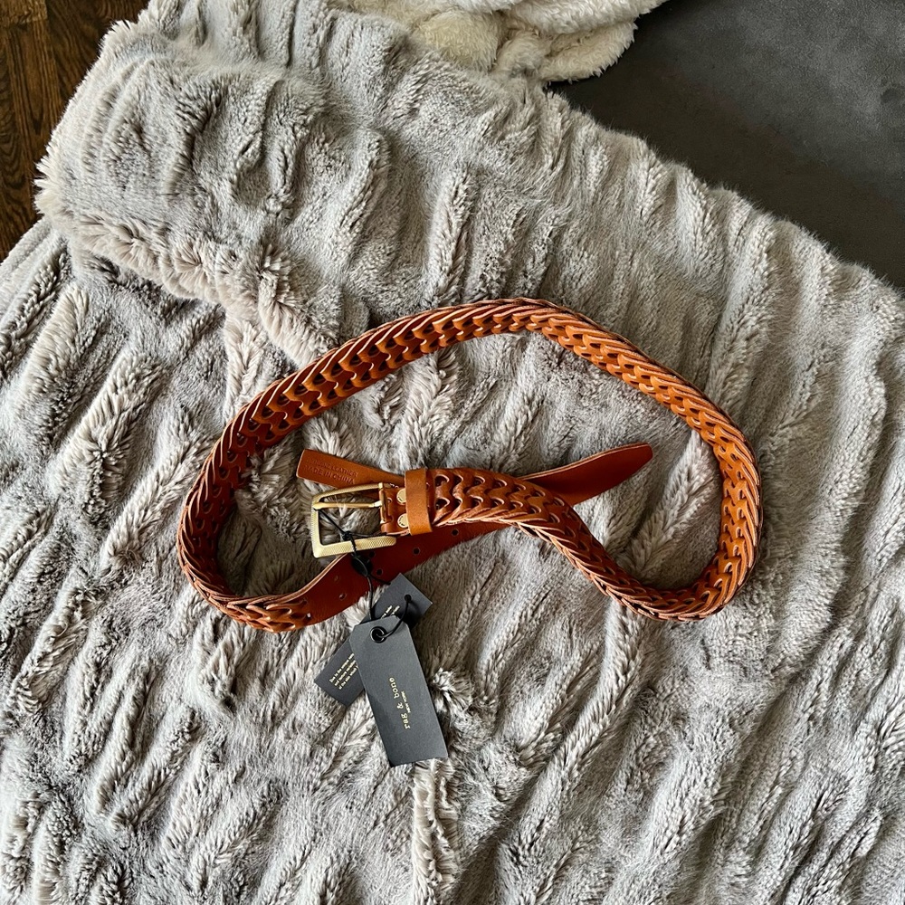 NWT. Rag & Bone Tan Woven South Dress Belt. Small